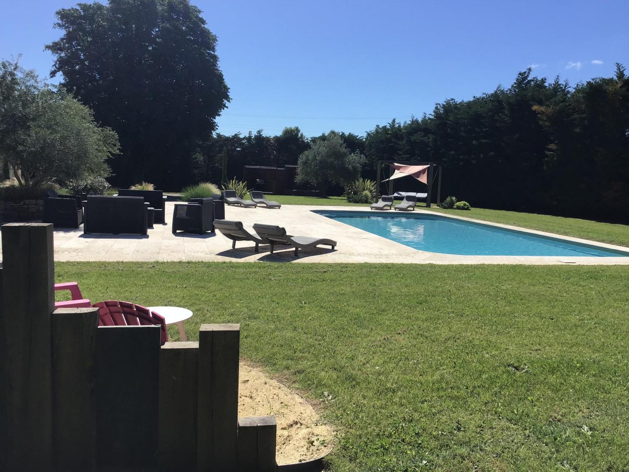 Domaine Chamarel Villa Saint-Paulet-de-Caisson Eksteriør bilde