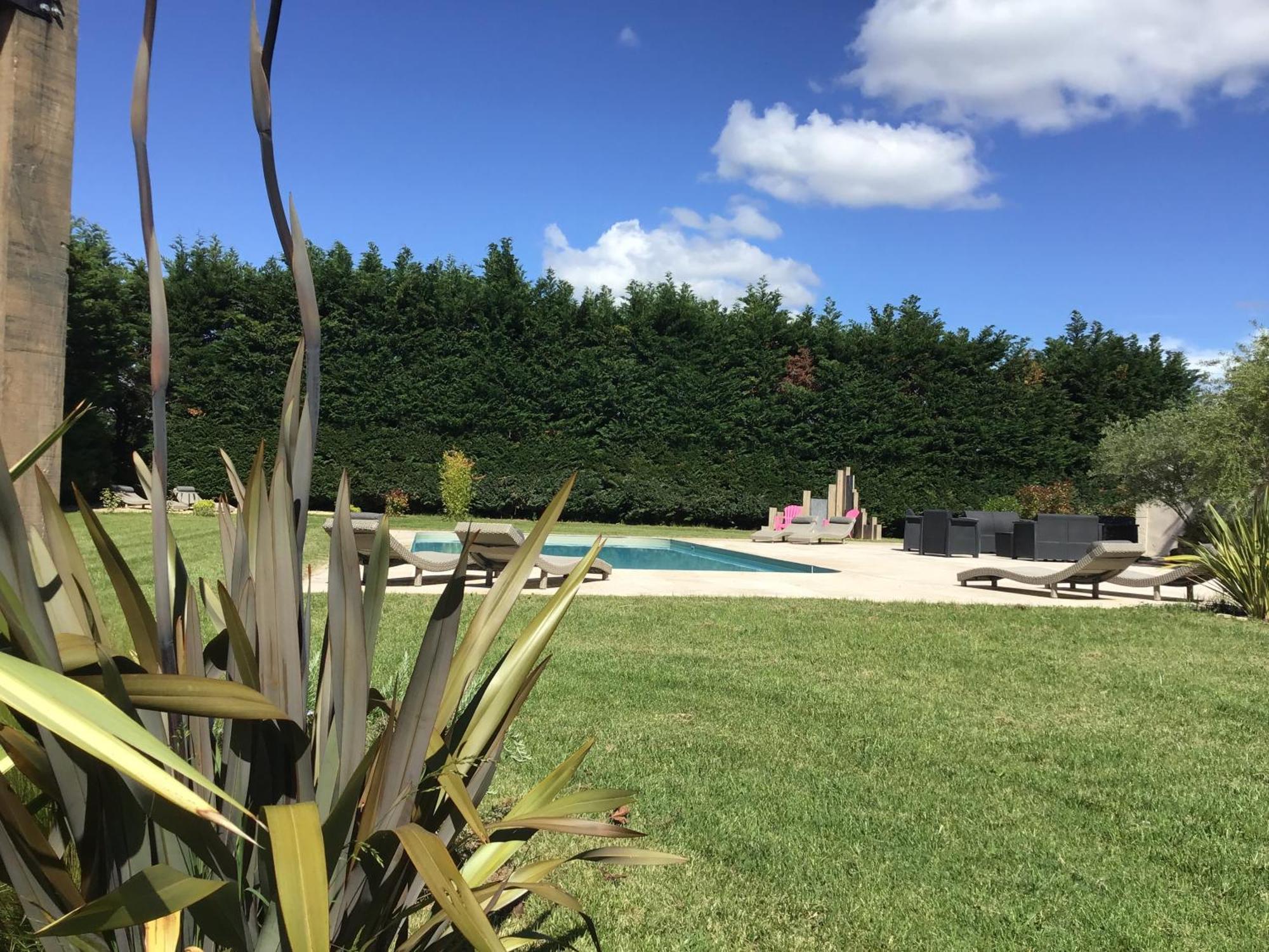 Domaine Chamarel Villa Saint-Paulet-de-Caisson Eksteriør bilde